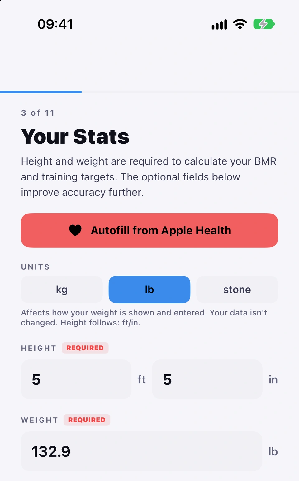 Your Stats during setup with UNITS set to lb: the kg, lb and stone buttons with lb selected, the note that height follows in ft/in, height 5 ft 5 in and weight 132.9 lb.